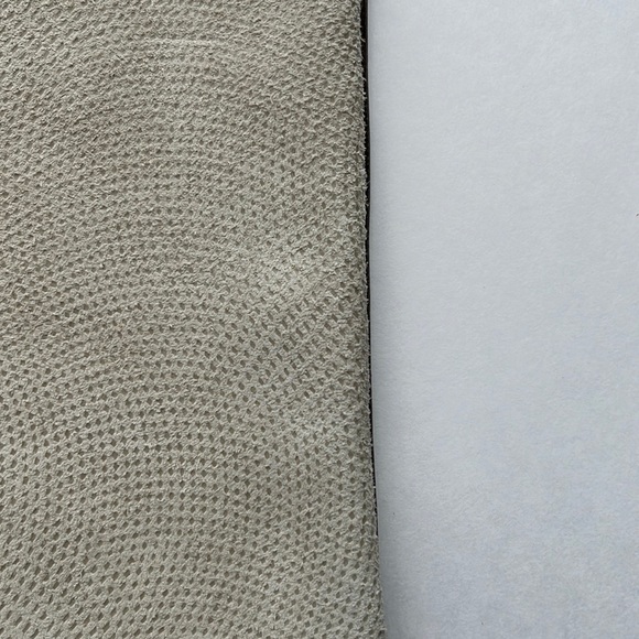 NEW Leather cell phone crossbody/pouch - Picture 6 of 11